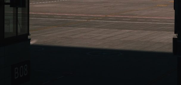 Reliable airport transfer service Birmingham private hire travel