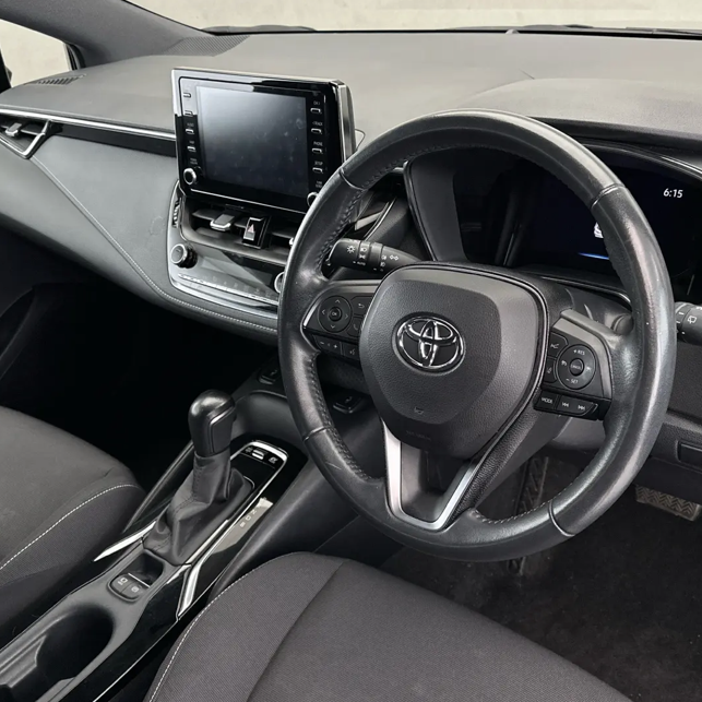 Professional private hire driver vehicle Birmingham reliable service